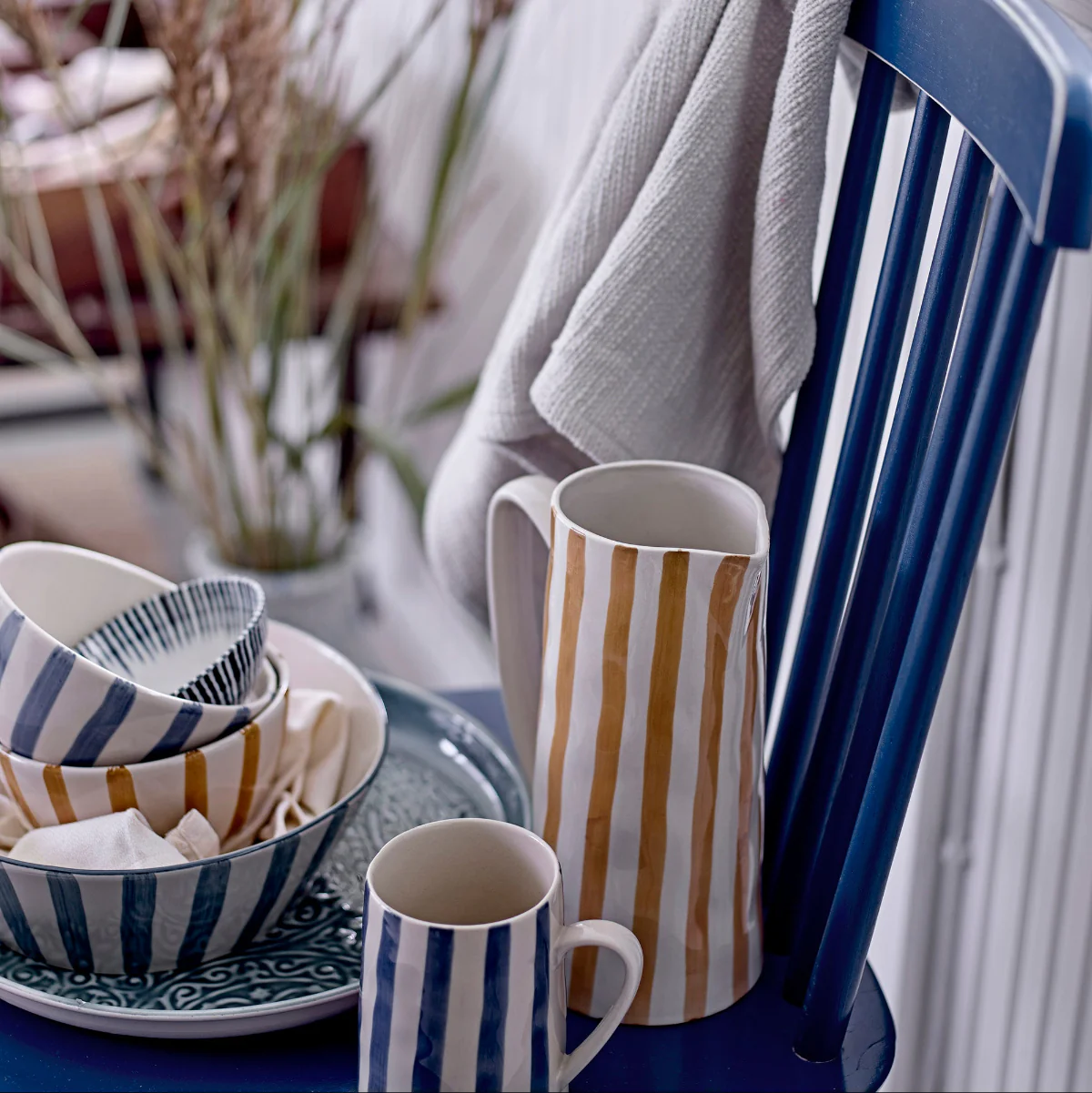 Bloomville Begonia Bowl, Green, Stoneware - Image 3
