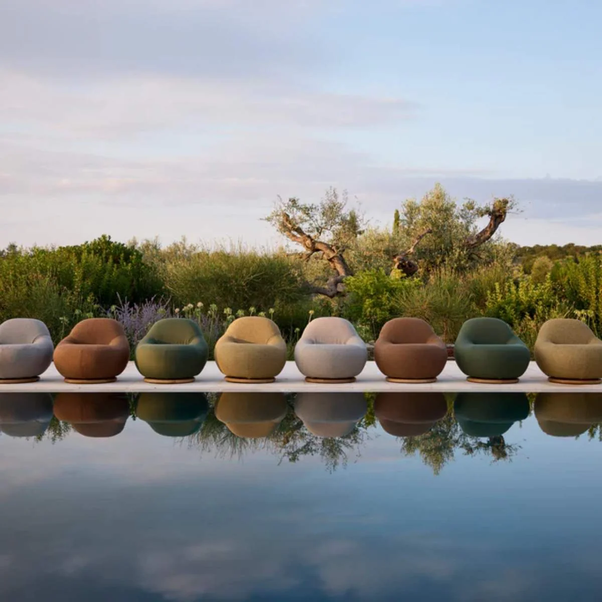 Cane-line Gem Lounge Chair W/Teak Swivel - Image 9