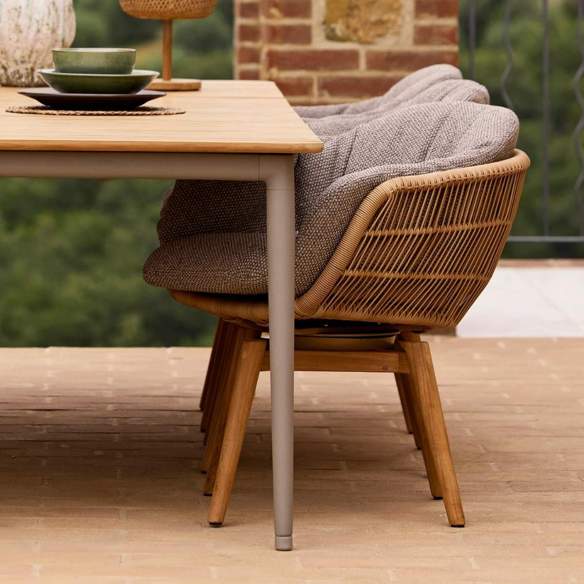 Cane-line Stay Chair W/Teak Swivel - Image 12