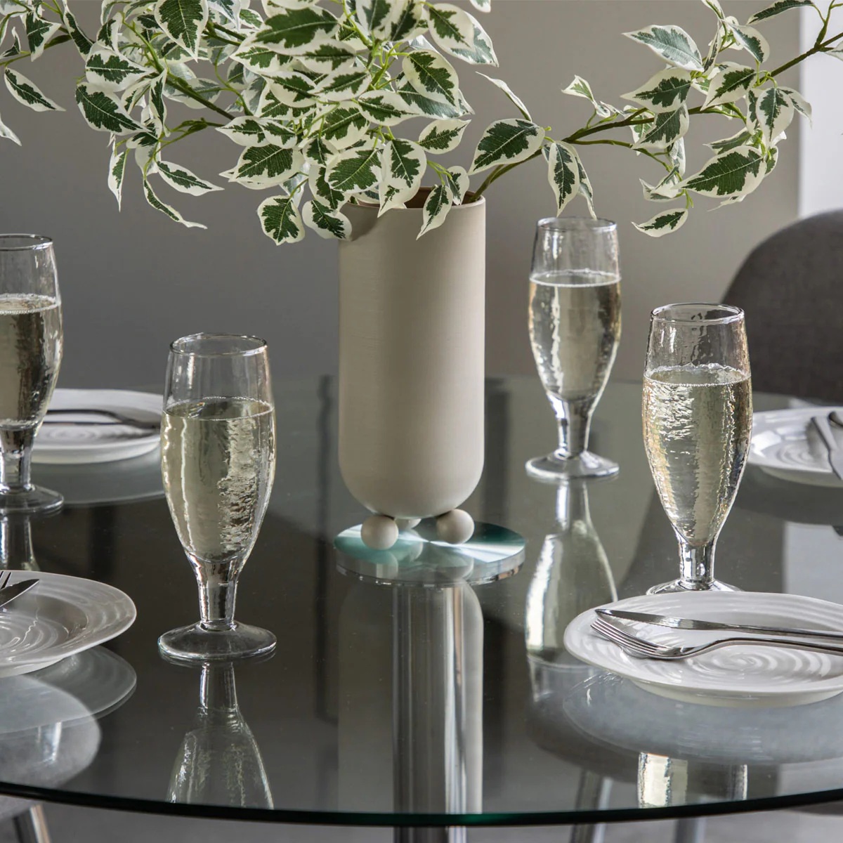 Gallery Direct Fielding Dining Table Clear Glass 1100x1100x750mm - Image 5