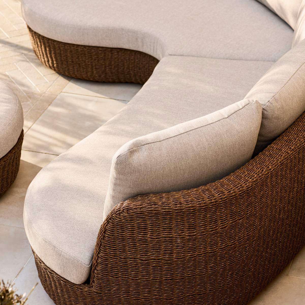 Garden Trading Hambridge Curved Corner Sofa Set Dark Natural - Image 11