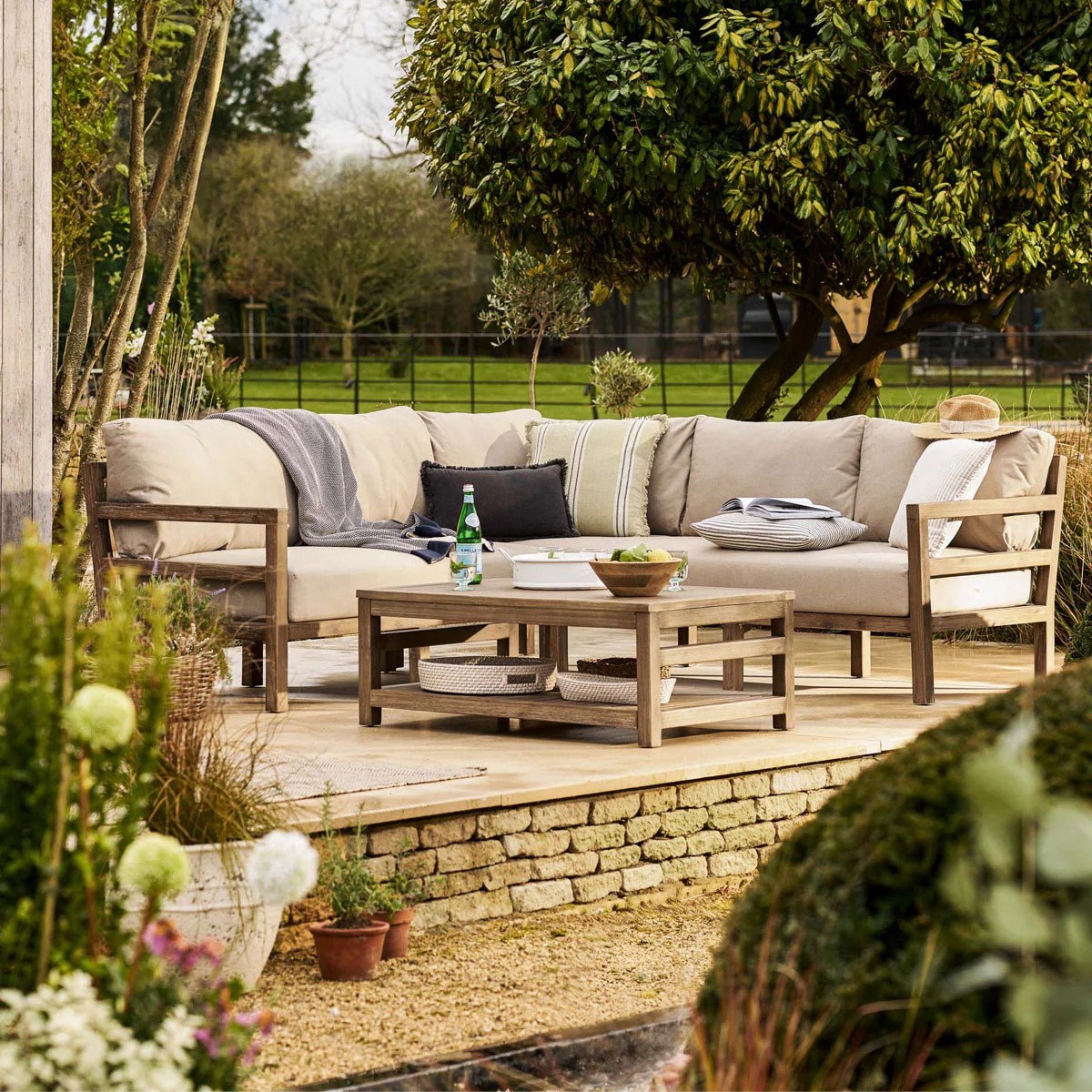 Garden Trading Sandridge Corner Sofa Set - Image 9