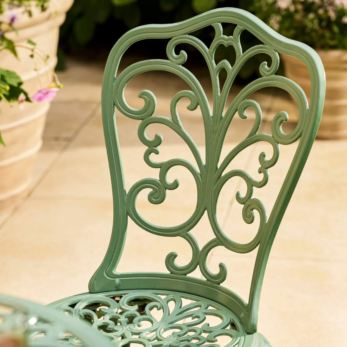 Garden Trading Watemoor Bistro Set Thistle Green - Image 7