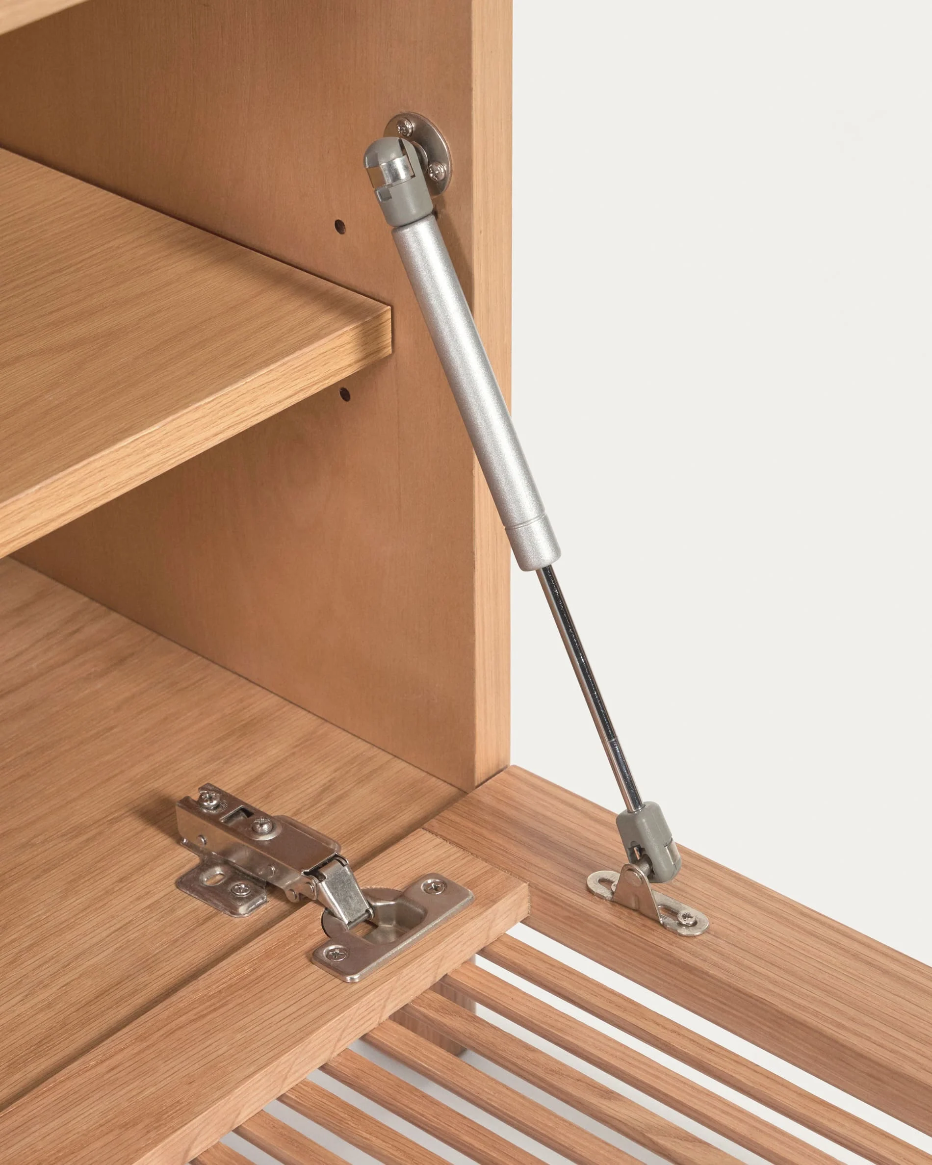 Kave Home Beyla Oak TV Cabinet - Image 4