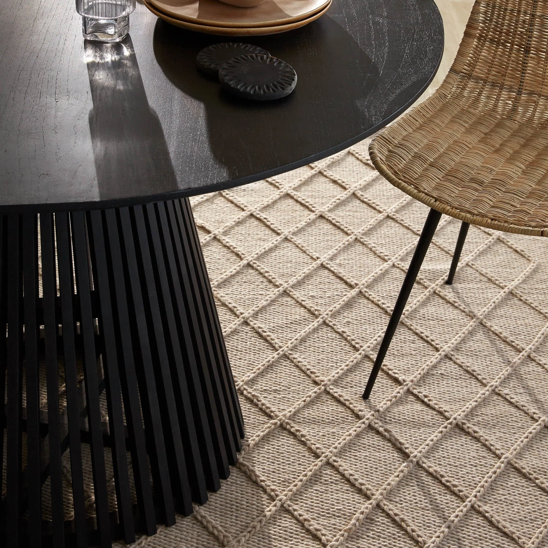 Kave Home Jeanette Black Table 120cm - Image 6