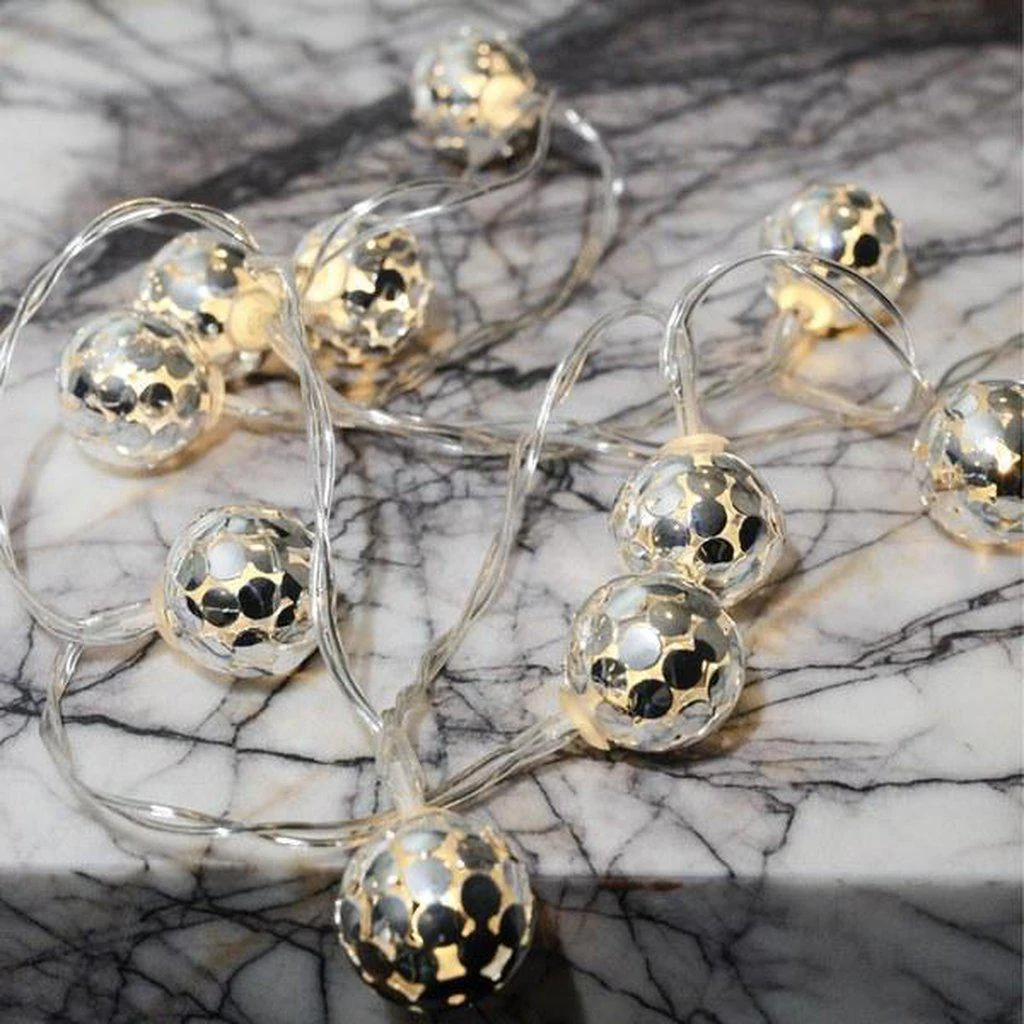 Kikkerland Silver Globe Rope Chain Lights - Nickel - Image 4