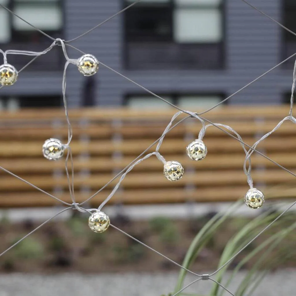 Kikkerland Silver Globe Rope Chain Lights - Nickel - Image 5