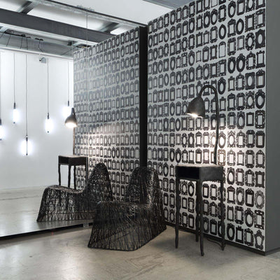 NLXL Frames Obsession Wallpaper - Image 4