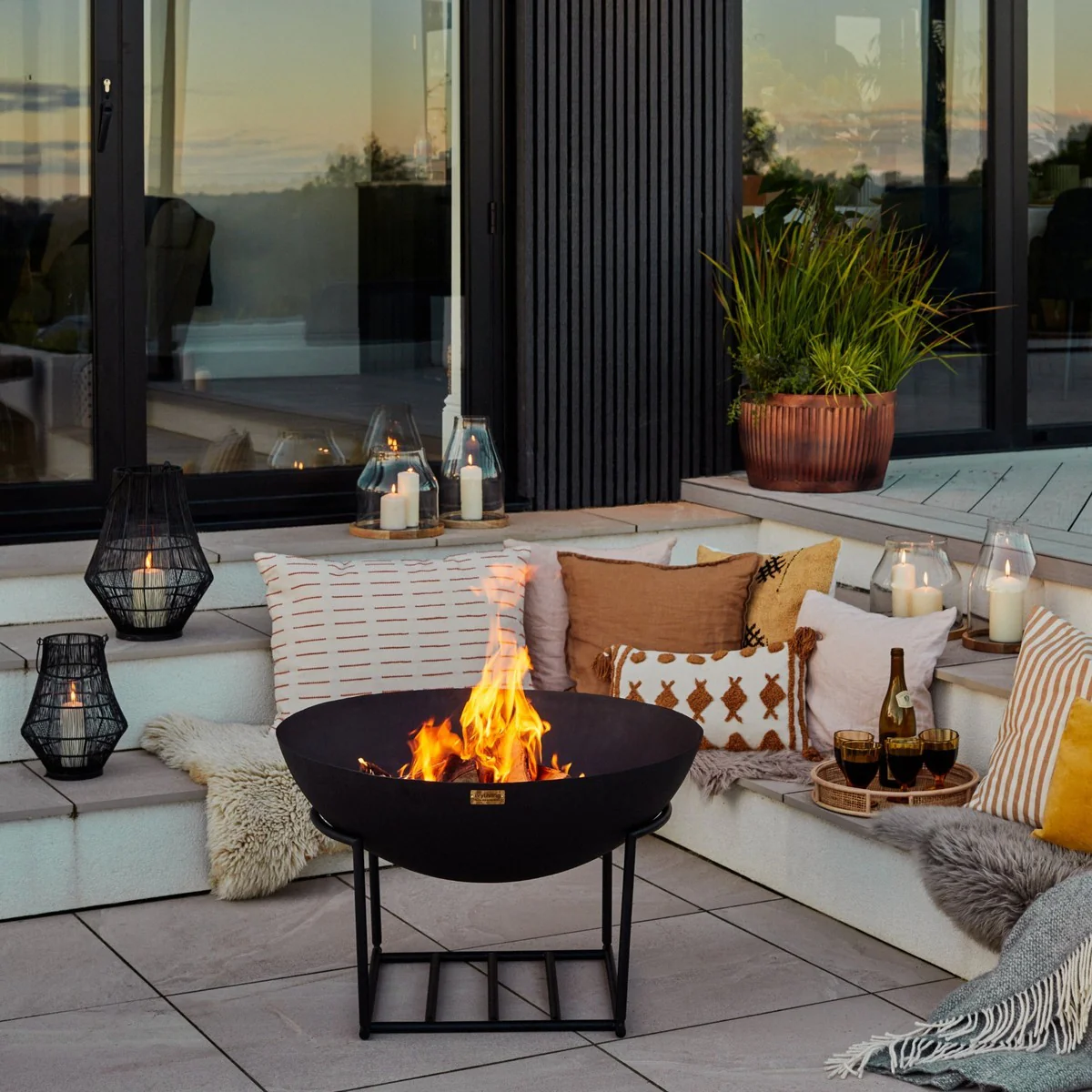 Ivyline Outdoor Cast Iron Fire Pit on Stand - Image 13