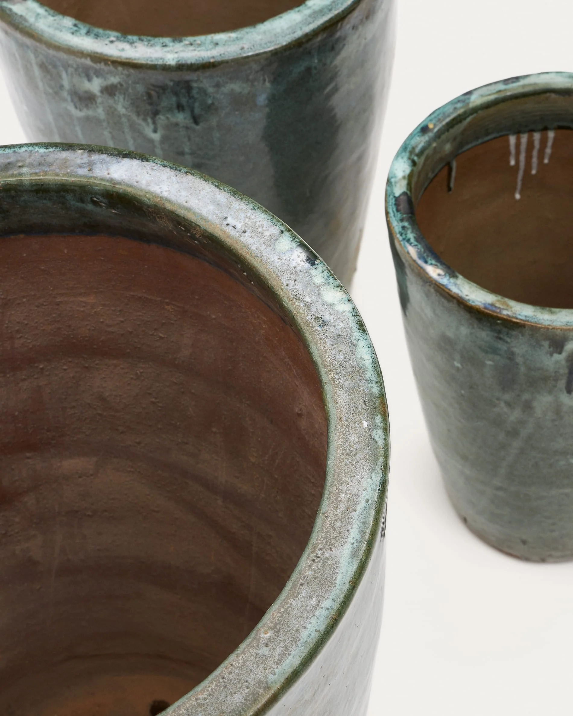 Kave Home Rotja Set of 3 Terracotta Plant Pots - Image 3