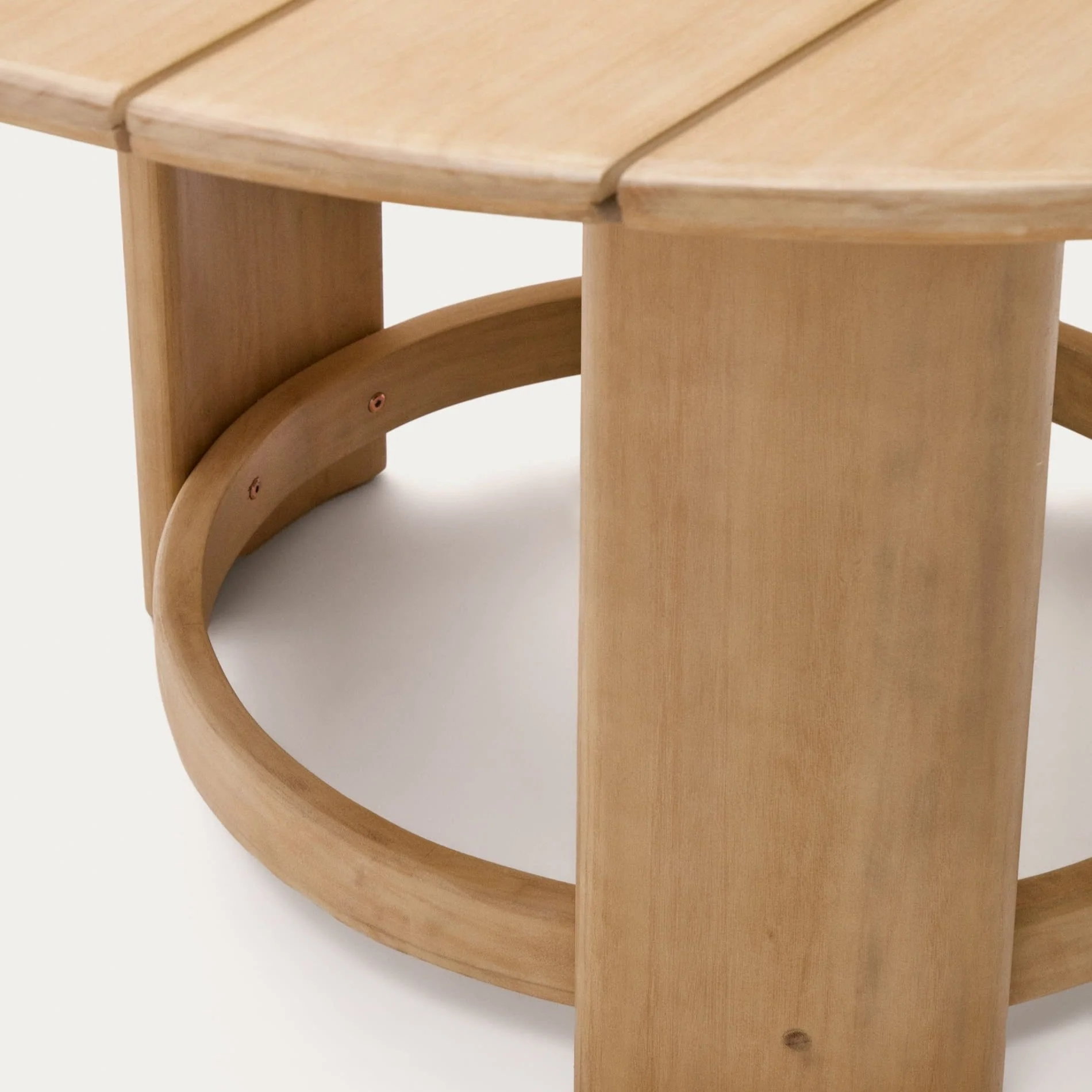 Kave Home Xoriguer Round Solid Eucalyptus Wood Dining Table - Image 4